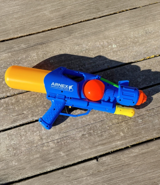 Pistolet &agrave; eau 🔫 image
