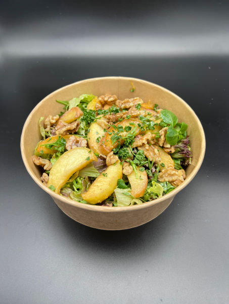 Winterlicher Blattsalat image